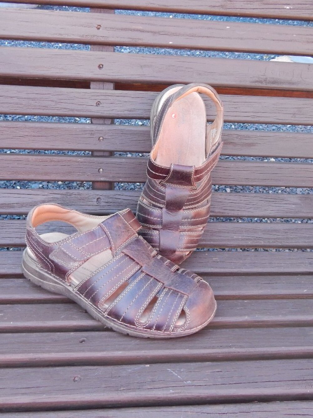 Clarks Fisherman Sandals – Men’s Size 8